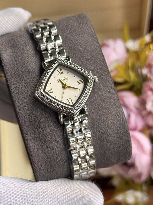 Premium Quality OLIYA Ladies Quartz Watch