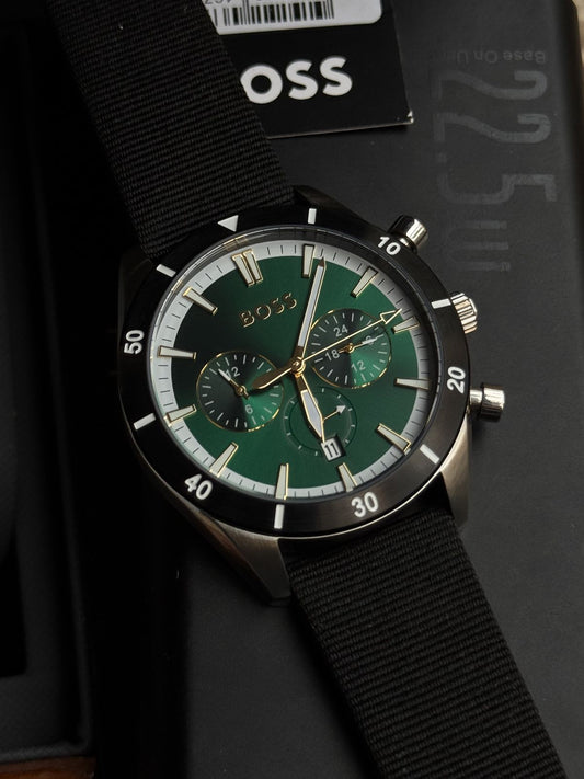 Hugoo Bosss Men’s Green Dial Chronograph Watch – Sporty & Sophisticated