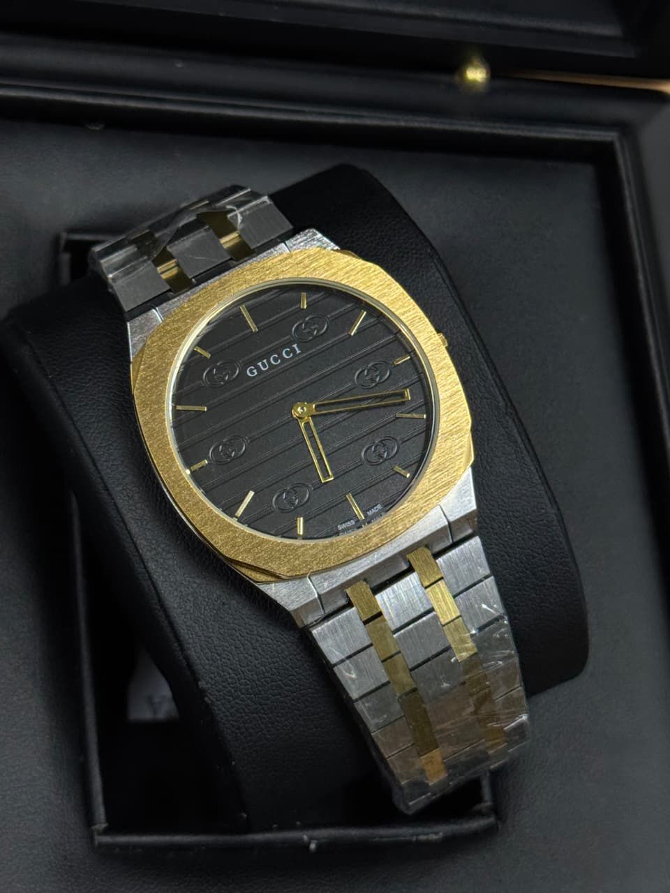 Guccii 25H Two-Tone Mens Watch - Silver & Gold Ultra-Thin Bracelet - 38mm Swiss Made Luxury Timepiece