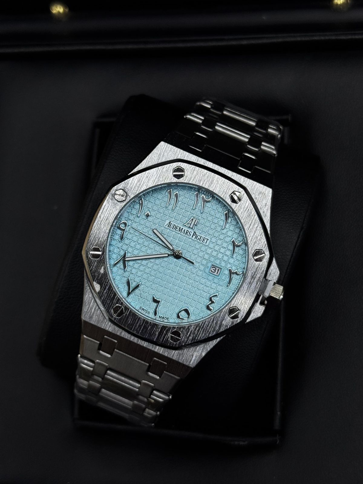 ⌚ Audemarss Piguett Royal Oak–Style Watch – Ice Blue Dial (Men’s)