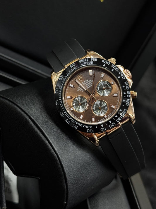 ⌚ Rolexx Men’s Chronograph Sports Watch – Brown Dial & Black Rubber Strap