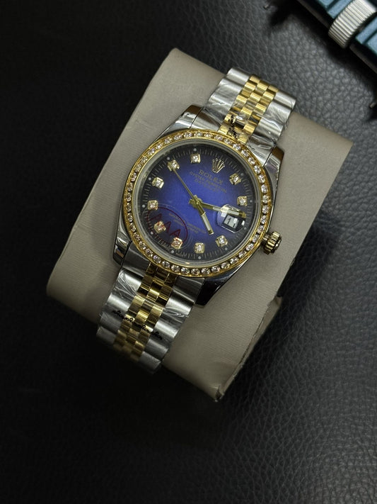 Rolexx Luxury Datejust-Style Watch – Blue Dial – Two-Tone Bracelet – Crystal Bezel